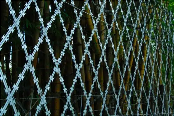 Telaviv Telas: Especialista em concertina e alambrados atendendo Itu, Sorocaba, Indaiatuba e Grande São Paulo.